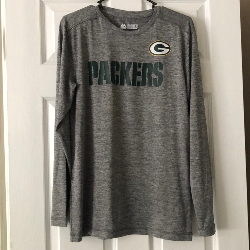 Long sleeve Green Bay Packers shirt